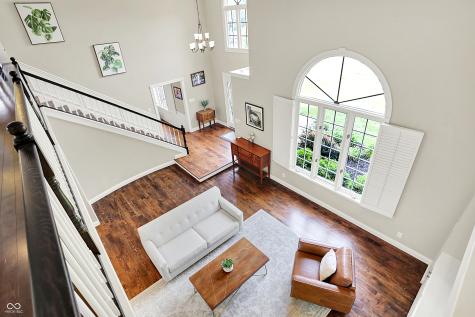 1898 Corniche Drive Zionsville IN 46077