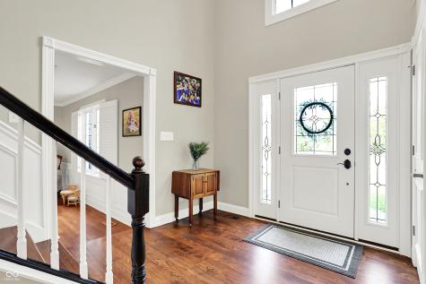 1898 Corniche Drive Zionsville IN 46077