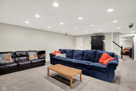 1898 Corniche Drive Zionsville IN 46077