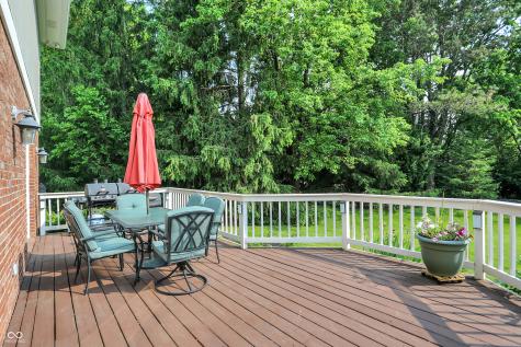 1898 Corniche Drive Zionsville IN 46077