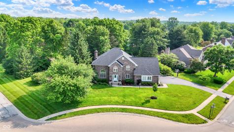 1898 Corniche Drive Zionsville IN 46077