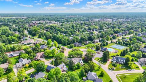 1898 Corniche Drive Zionsville IN 46077