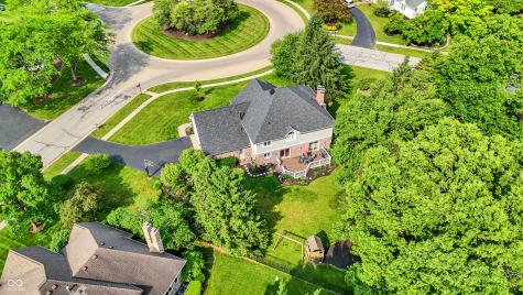 1898 Corniche Drive Zionsville IN 46077