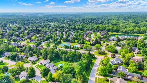 1898 Corniche Drive Zionsville IN 46077