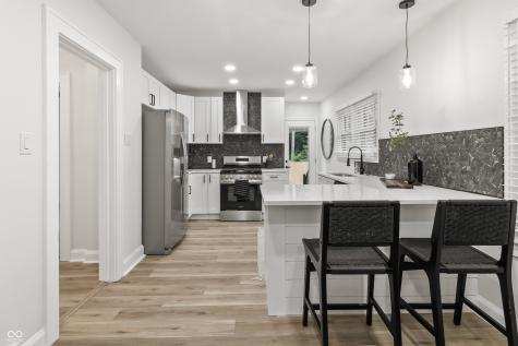 5627 Winthrop Avenue Indianapolis IN 46220
