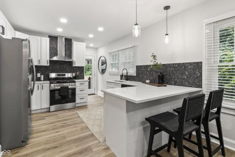 5627 Winthrop Avenue Indianapolis IN 46220