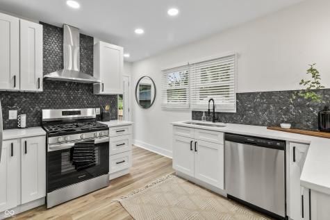 5627 Winthrop Avenue Indianapolis IN 46220
