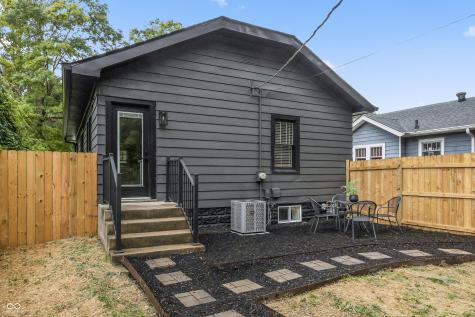 5627 Winthrop Avenue Indianapolis IN 46220