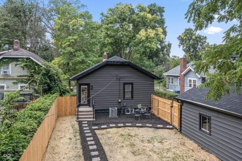 5627 Winthrop Avenue Indianapolis IN 46220
