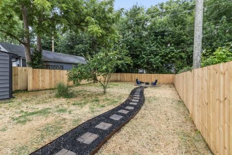 5627 Winthrop Avenue Indianapolis IN 46220