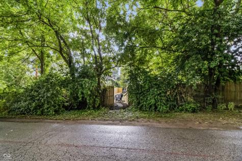 5627 Winthrop Avenue Indianapolis IN 46220