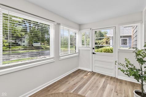 5627 Winthrop Avenue Indianapolis IN 46220
