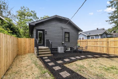 5627 Winthrop Avenue Indianapolis IN 46220