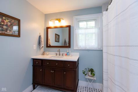 312 Orchard Lane Greenwood IN 46142