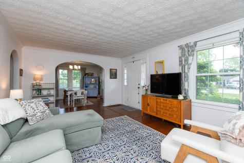 312 Orchard Lane Greenwood IN 46142
