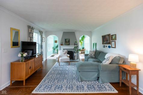 312 Orchard Lane Greenwood IN 46142
