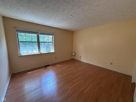 7669 Pinesprings East Drive Indianapolis IN 46256