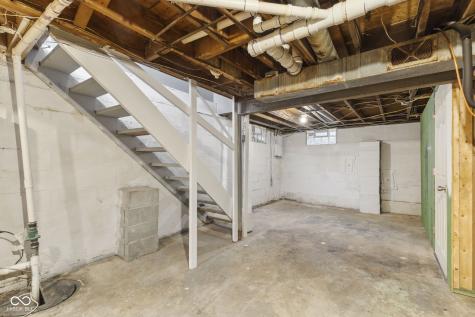 2890 Draper Street Indianapolis IN 46203