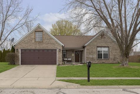 8260 Bayshore Lane Avon IN 46123