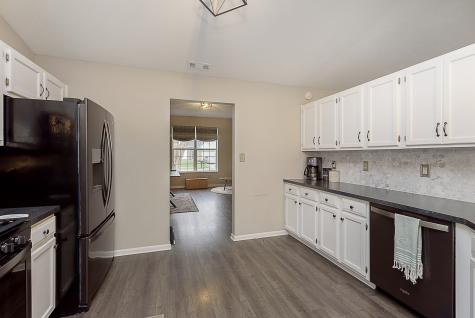 8260 Bayshore Lane Avon IN 46123