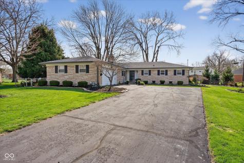 6915 Camelot Court Indianapolis IN 46214