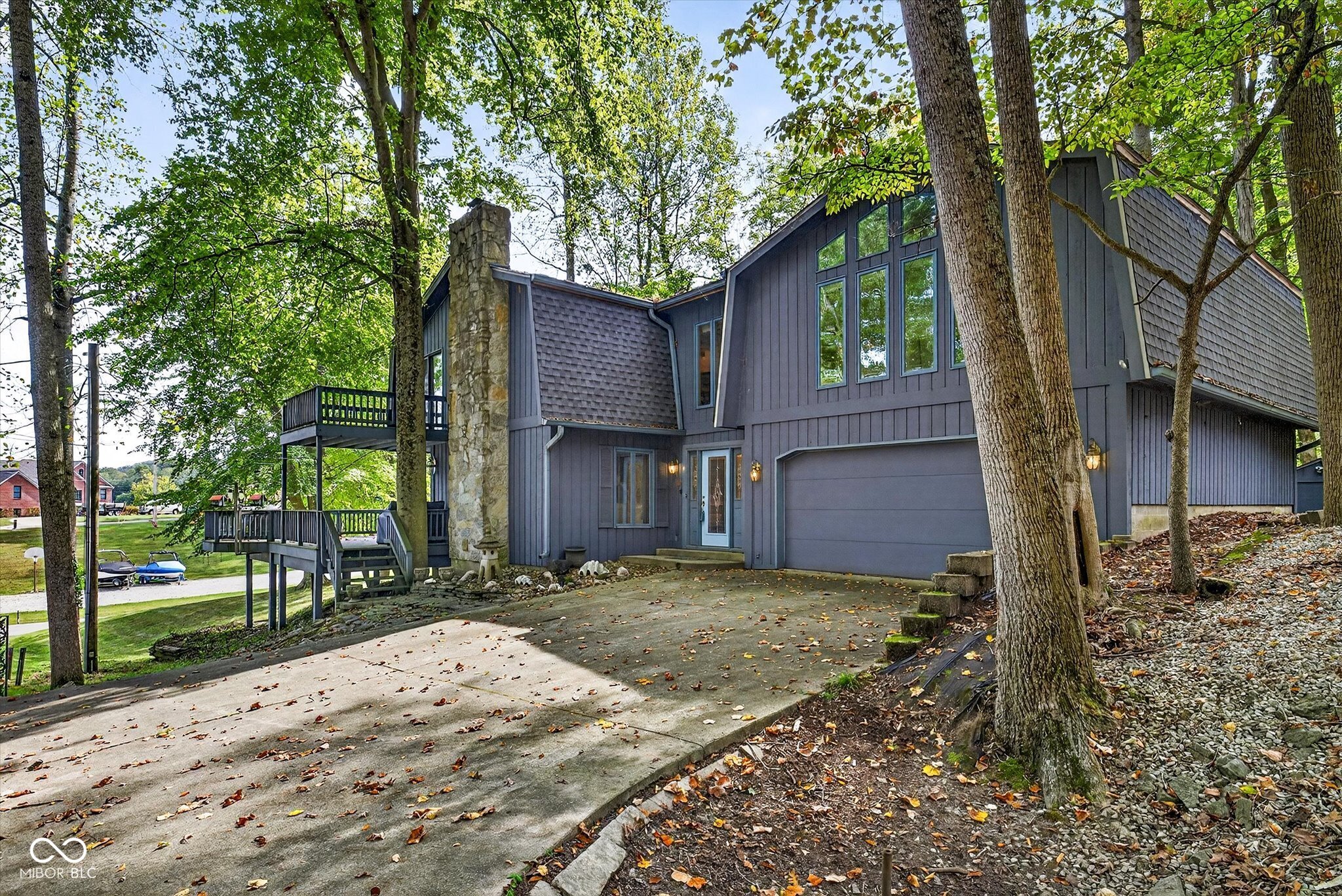 8002 N Lakeview Drive Unionville IN 47468