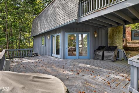 8002 N Lakeview Drive Unionville IN 47468