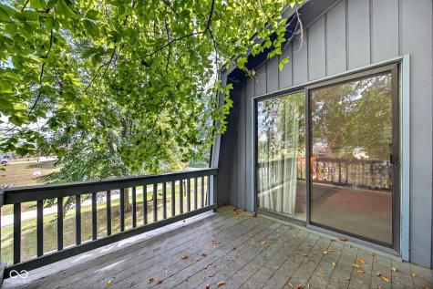 8002 N Lakeview Drive Unionville IN 47468