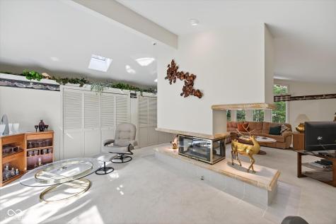 8002 N Lakeview Drive Unionville IN 47468