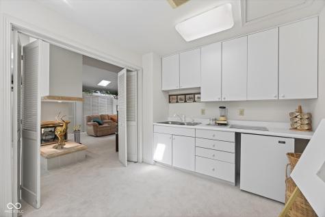 8002 N Lakeview Drive Unionville IN 47468