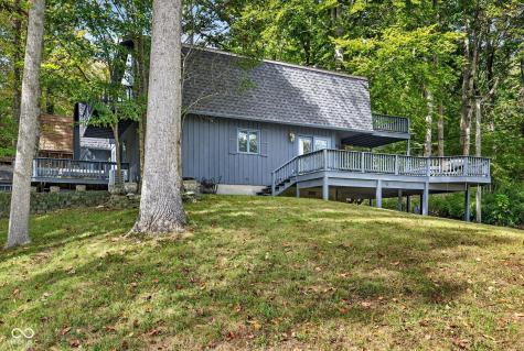 8002 N Lakeview Drive Unionville IN 47468