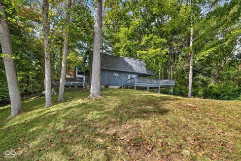 8002 N Lakeview Drive Unionville IN 47468