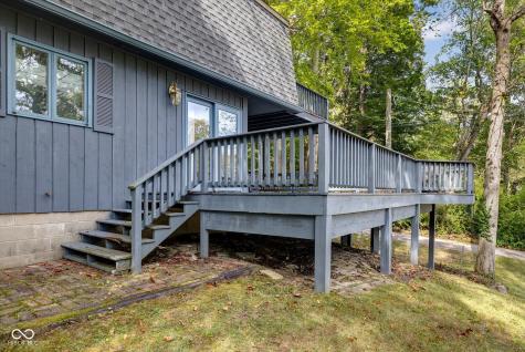 8002 N Lakeview Drive Unionville IN 47468