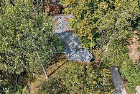 8002 N Lakeview Drive Unionville IN 47468