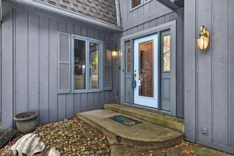 8002 N Lakeview Drive Unionville IN 47468