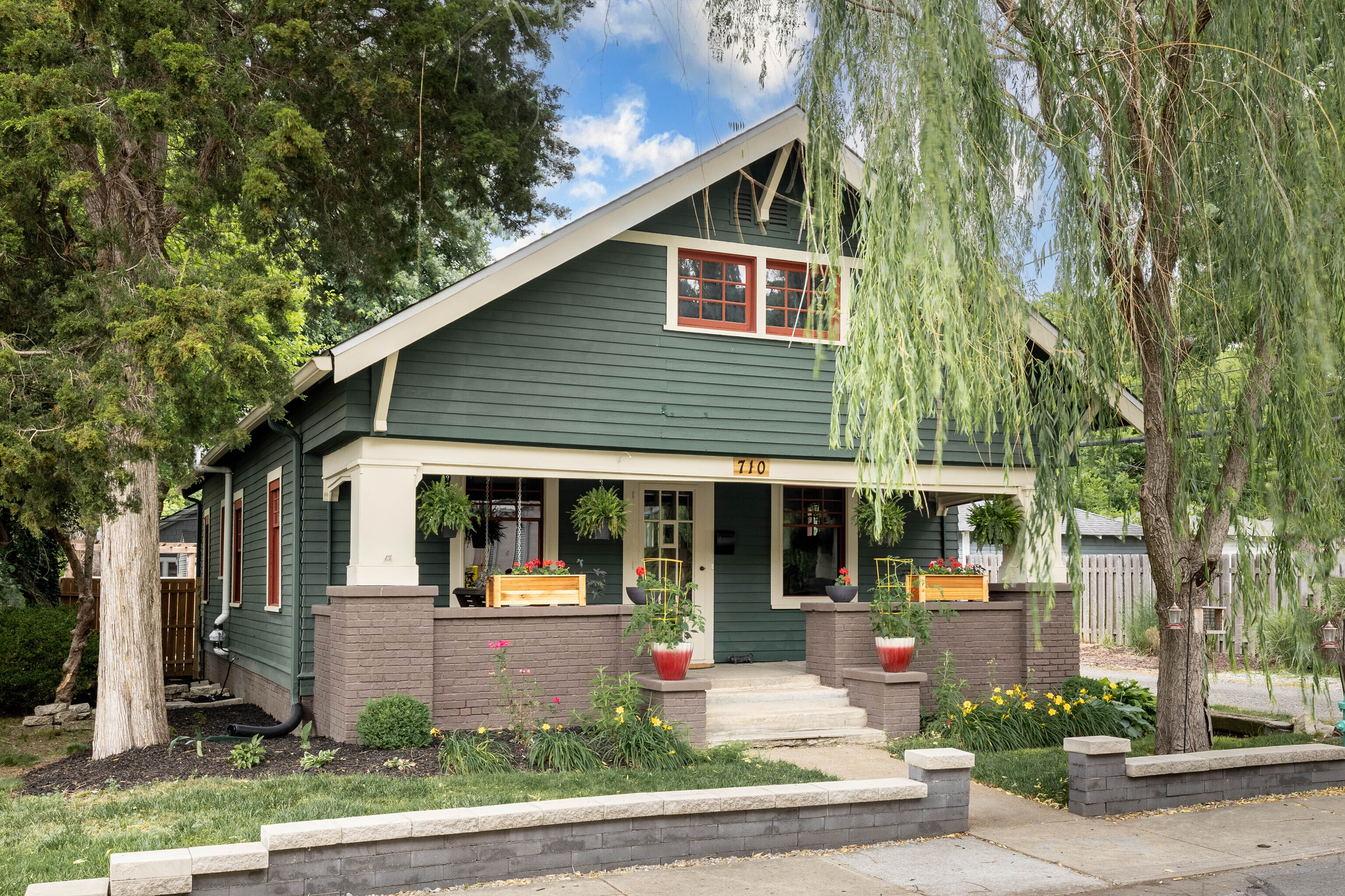 710 Bungalow Court Indianapolis IN 46220
