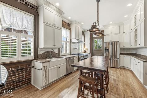 5710 Lawton Loop West Drive Indianapolis IN 46216