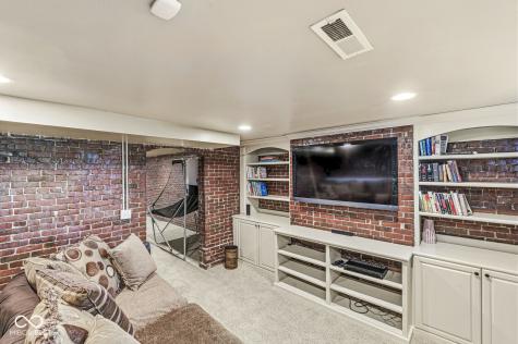 5710 Lawton Loop West Drive Indianapolis IN 46216