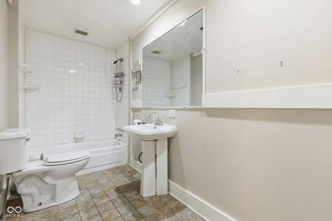 5234 Riverview Drive Indianapolis IN 46208