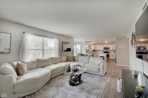 825 Palisades Court Greenwood IN 46143