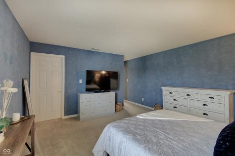 825 Palisades Court Greenwood IN 46143