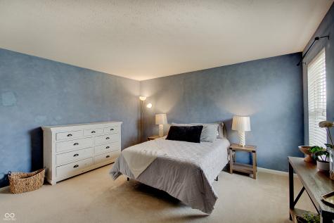 825 Palisades Court Greenwood IN 46143