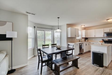 825 Palisades Court Greenwood IN 46143