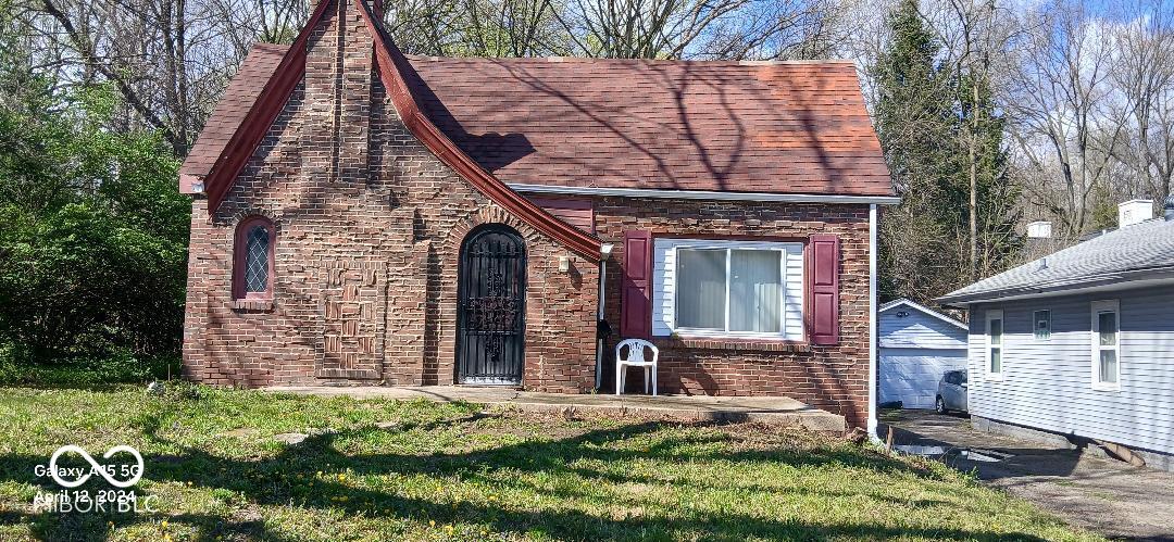 132 W 41st Street Indianapolis IN 46208