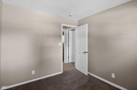 5012 Gambel Road Indianapolis IN 46221