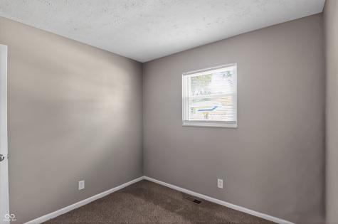 5012 Gambel Road Indianapolis IN 46221