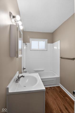 5012 Gambel Road Indianapolis IN 46221