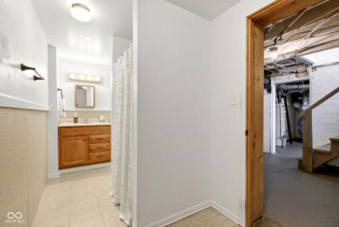 6225 Haverford Avenue Indianapolis IN 46220