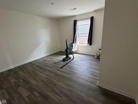 1727 Dogwood Lake Way Indianapolis IN 46239
