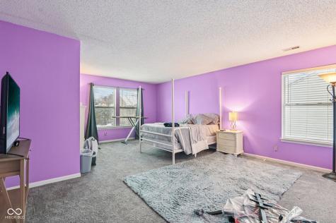 4927 Flame Way Indianapolis IN 46254